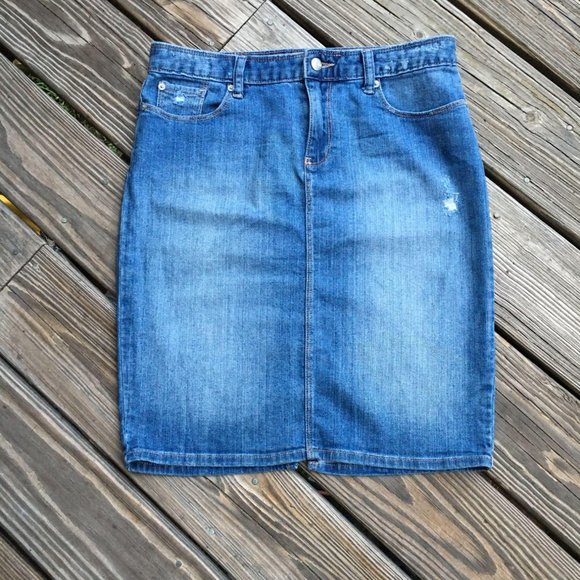 Gap Just Above the Knee Denim Skirt S5 - Picture 1 of 8